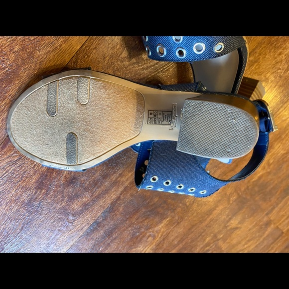 Fergalicious Jolene 4” Denim Heel - Picture 7 of 7